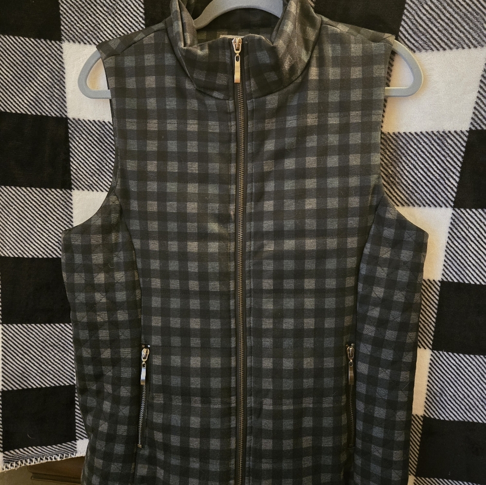 Plaid Black and Gray Women's Vest